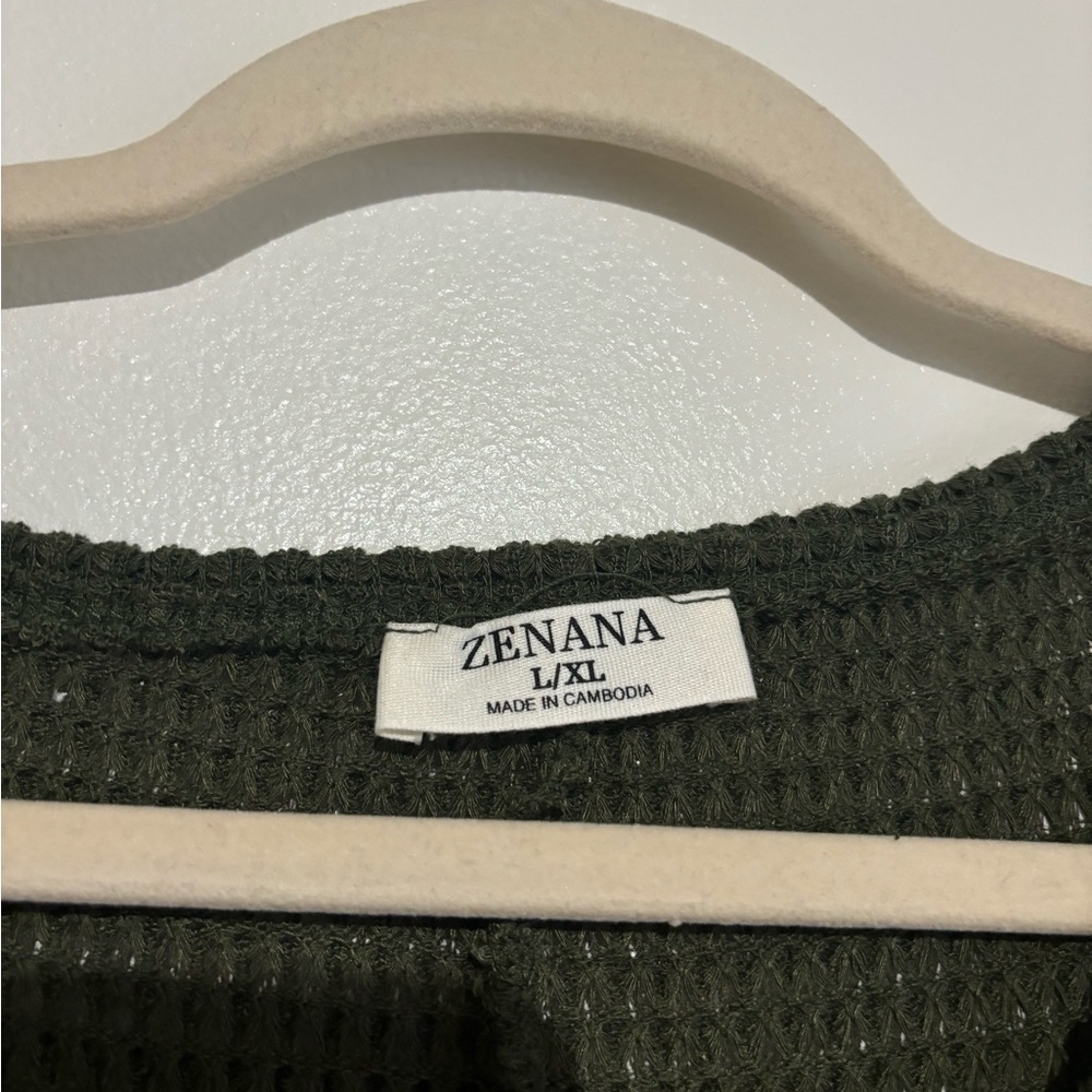 NWOT Green Knit Sweater - Picture 6 of 6